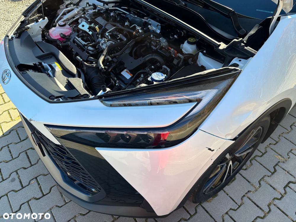 Toyota C-HR 2.0 PHEV Dynamic Force Executive - 36
