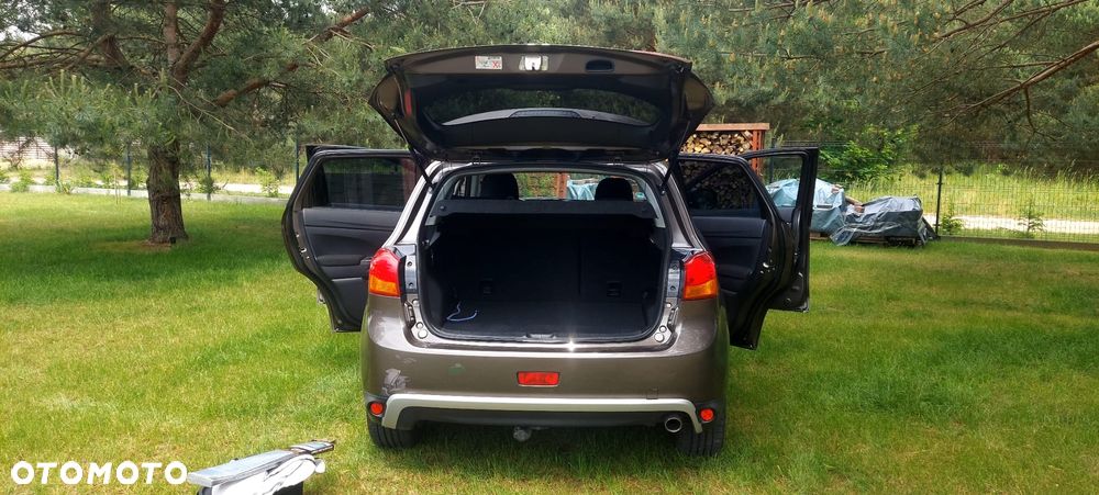 Mitsubishi ASX 1.6 2WD Diamant Edition - 16