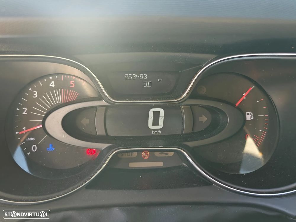 Renault Captur 1.5 dCi Exclusive - 14