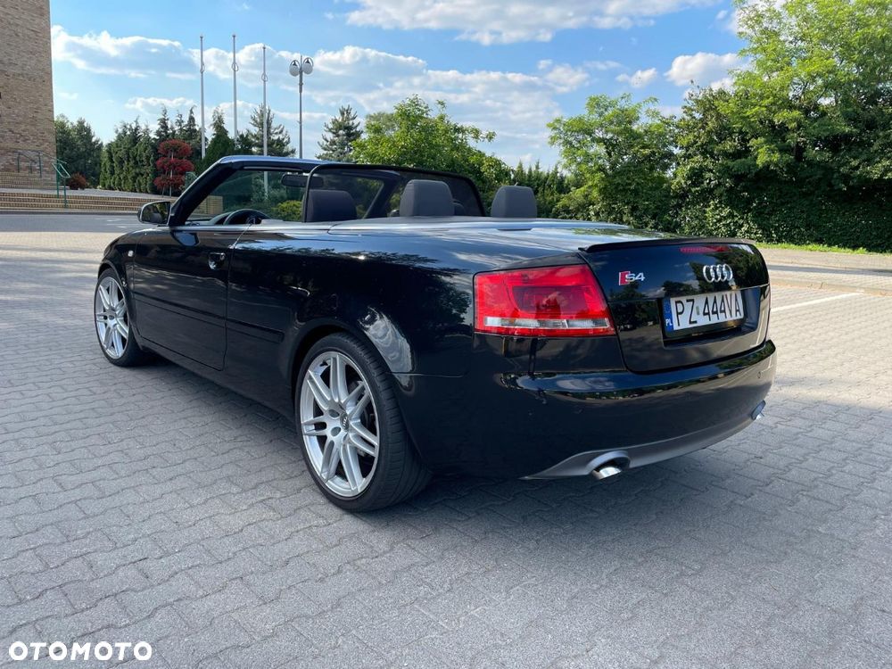 Audi A4 Cabrio - 1