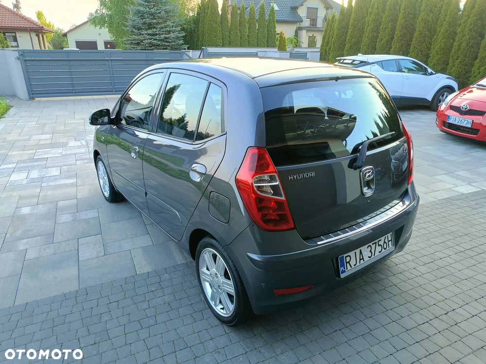 Hyundai i10 1.1 Comfort - 25