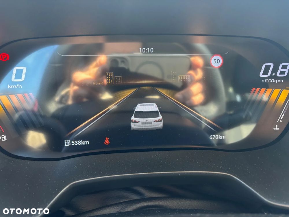 MG ZS 1.5 Excite - 12