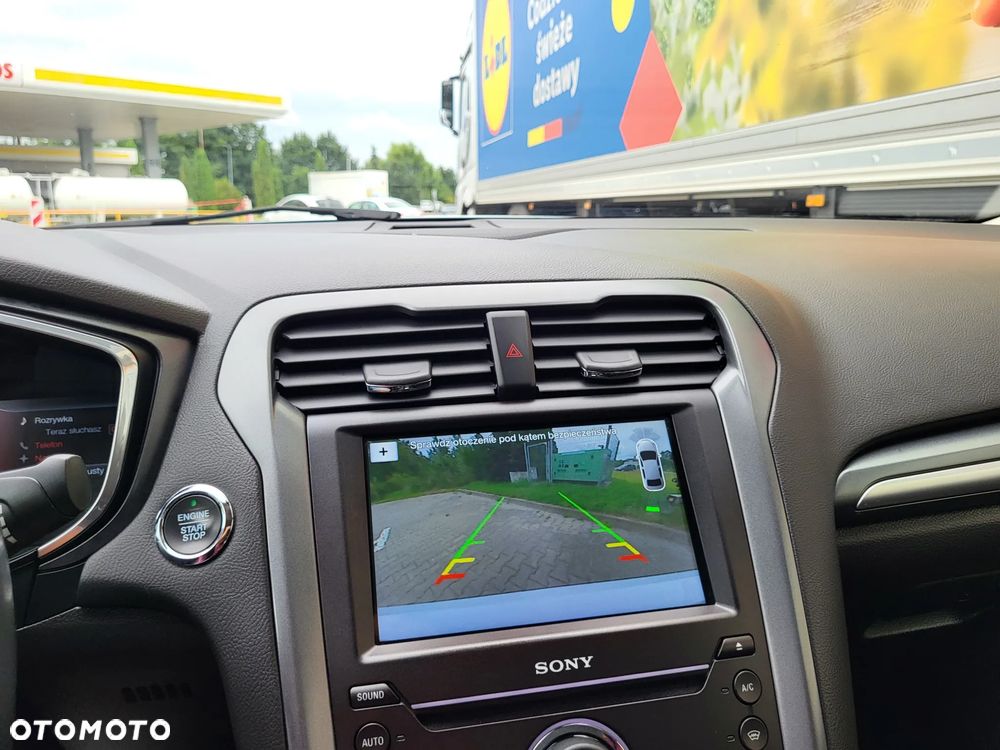 Ford Mondeo 2.0 Hybrid Titanium GPF - 21