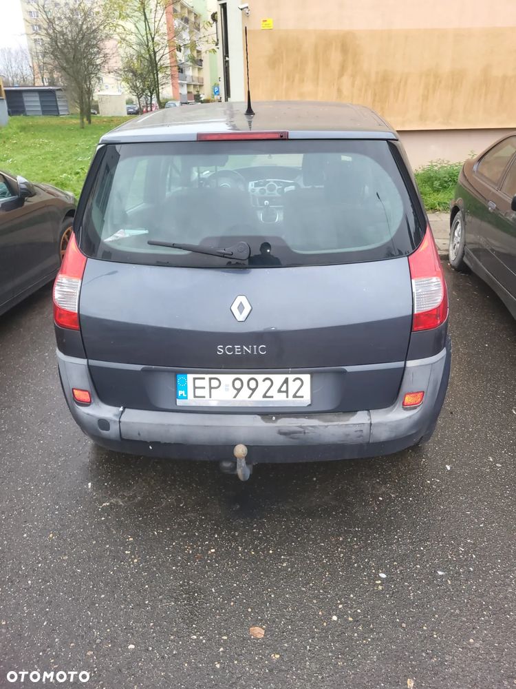 Renault Scenic - 10