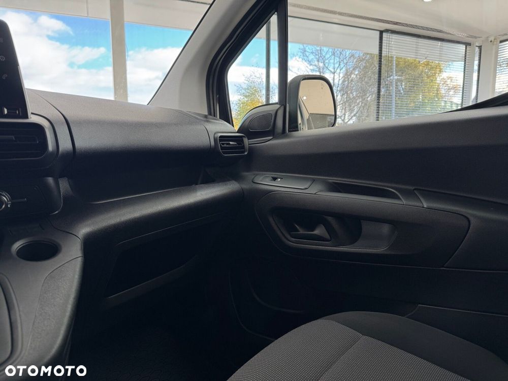 Opel Combo 2t Enjoy - 26