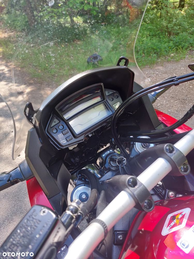 Honda VFR - 8