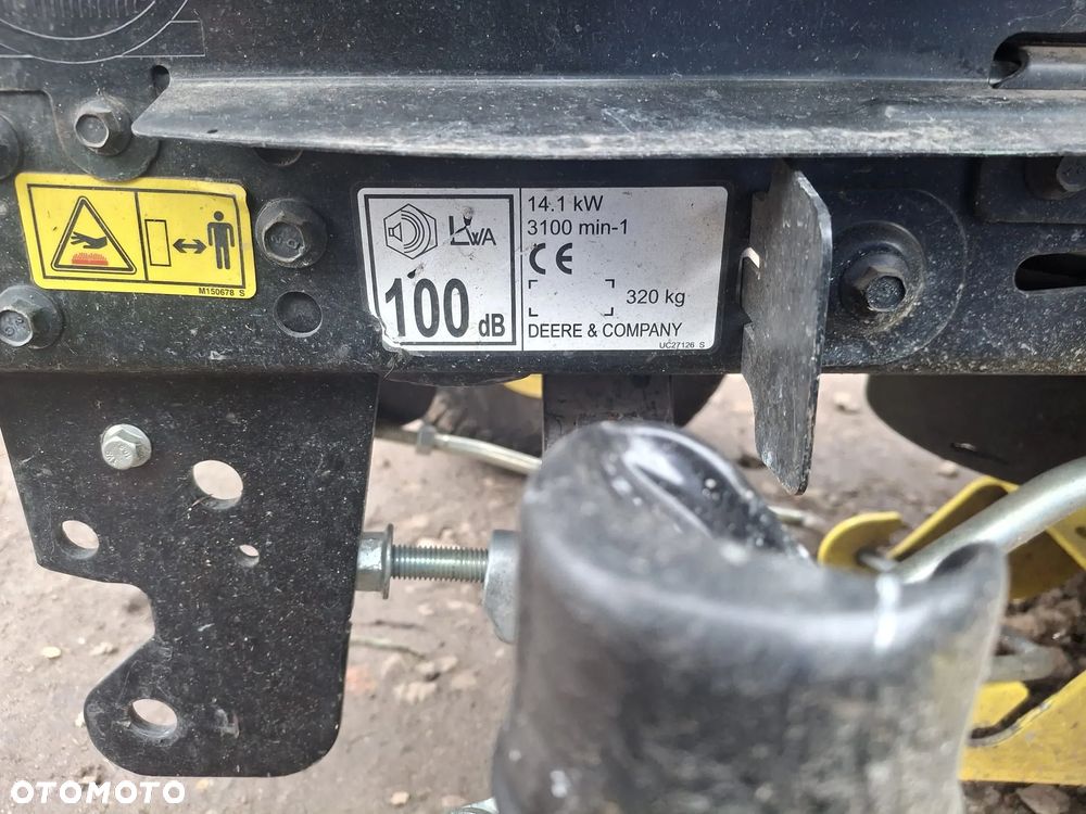 John Deere X350R - 8