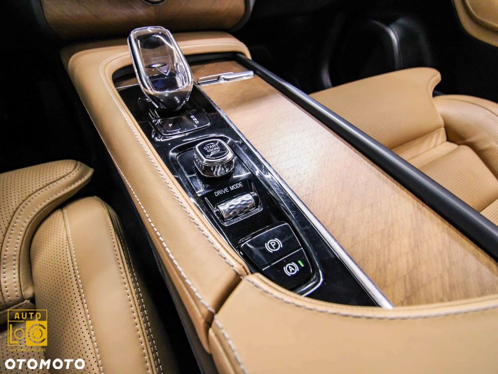 Volvo XC 90 B5 D AWD Inscription - 31