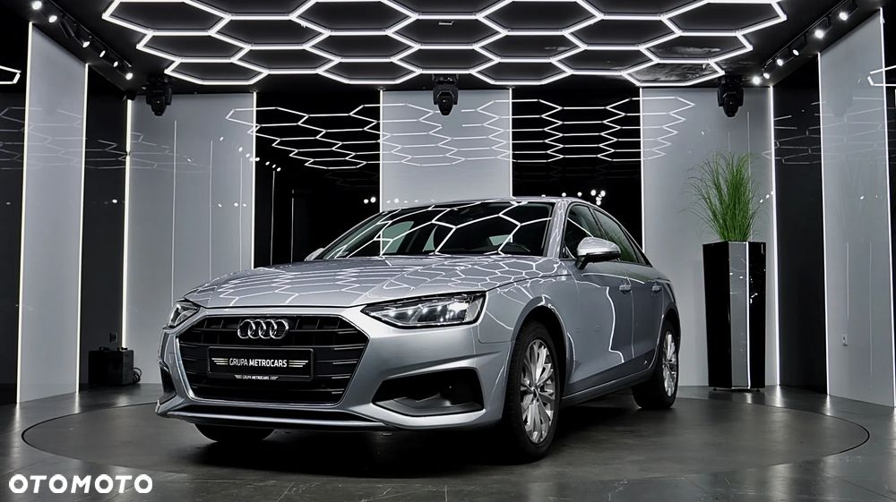 Audi A4 Limousine 35 TFSI Sport S tronic - 3