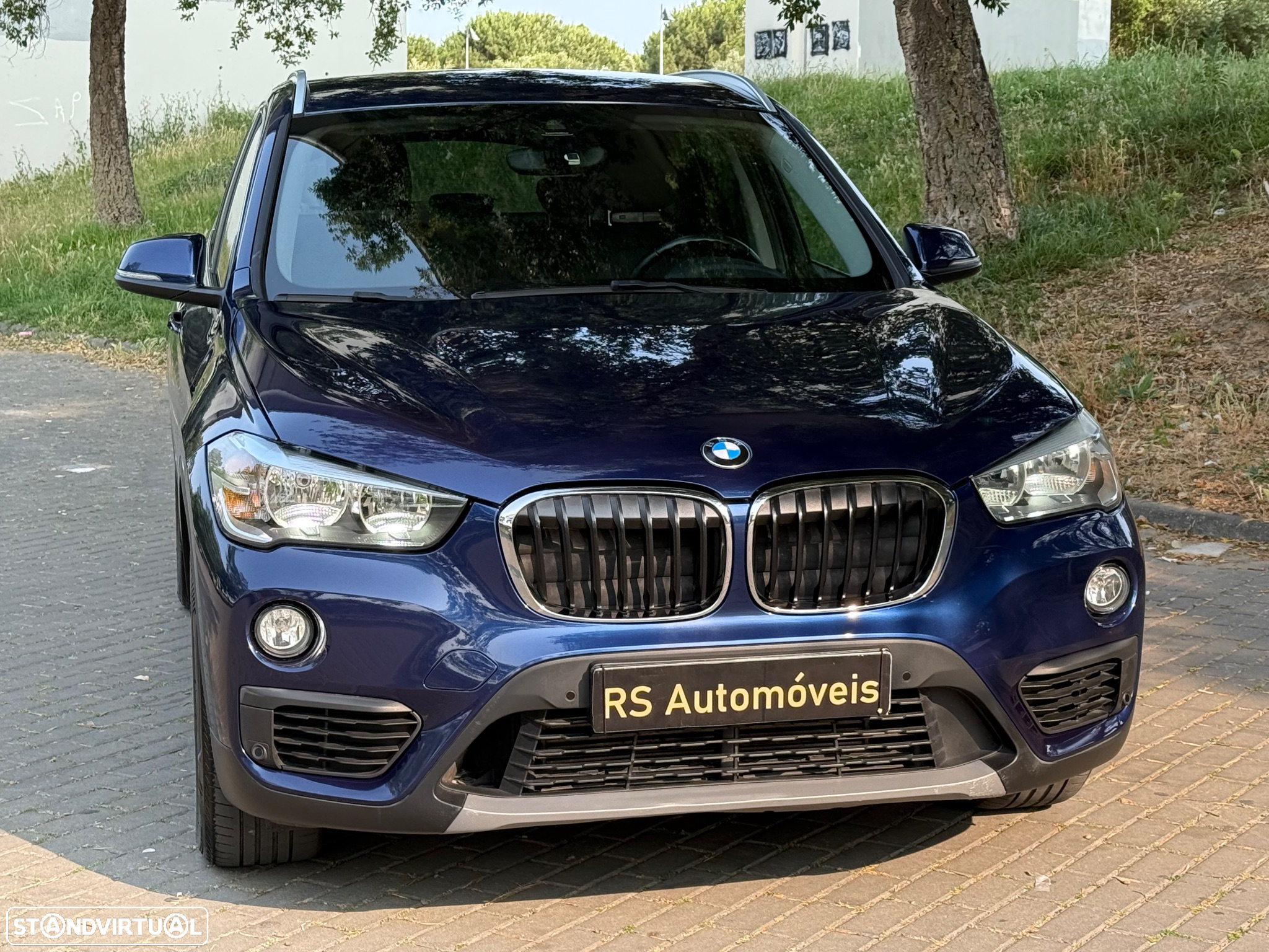 BMW X1 18 d sDrive Auto Advantage - 25