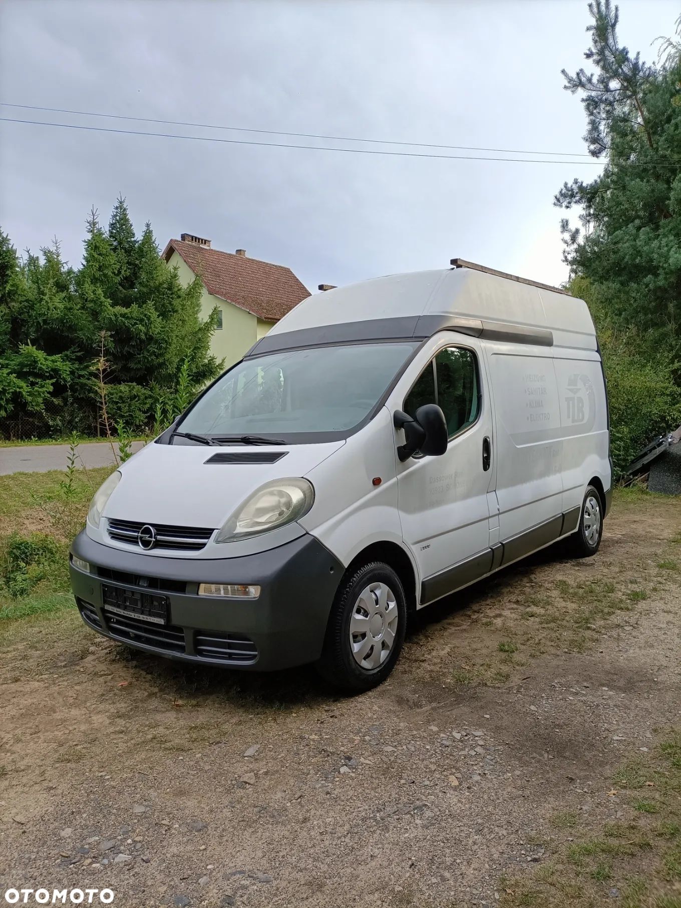 Opel Vivaro - 1