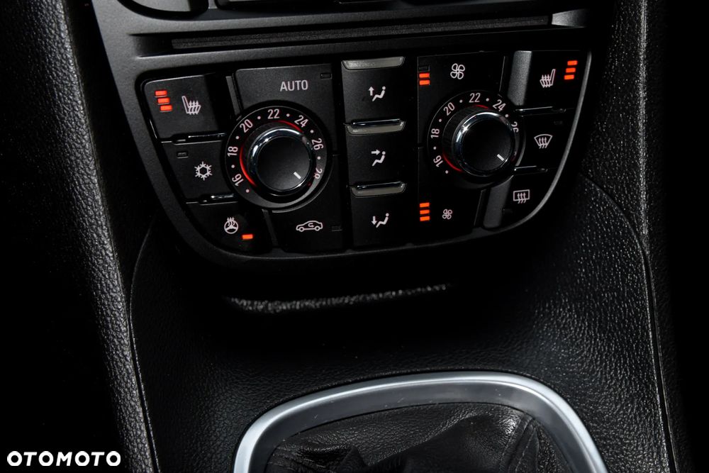 Opel Meriva 1.4 Style - 22