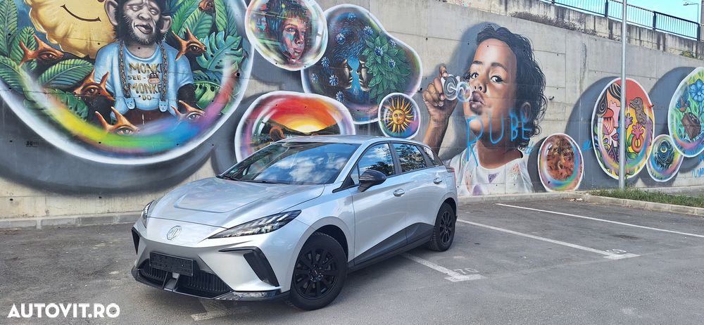 MG MG4 EV 51 kWh Explore - 1