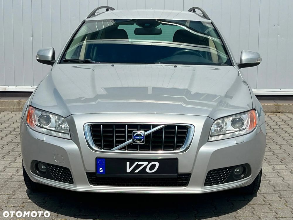 Volvo V70 D5 AWD Summum - 10