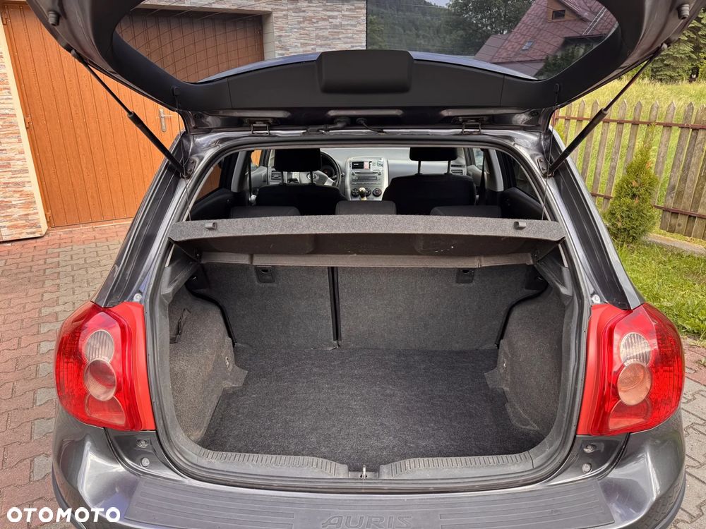 Toyota Auris 1.4 D-4D Luna - 7
