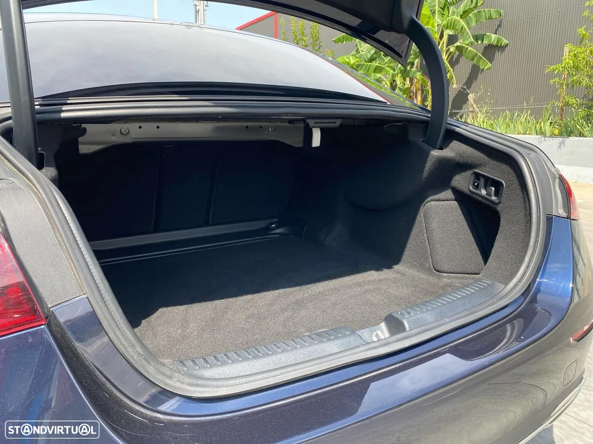 Mercedes-Benz E 220 d - 26