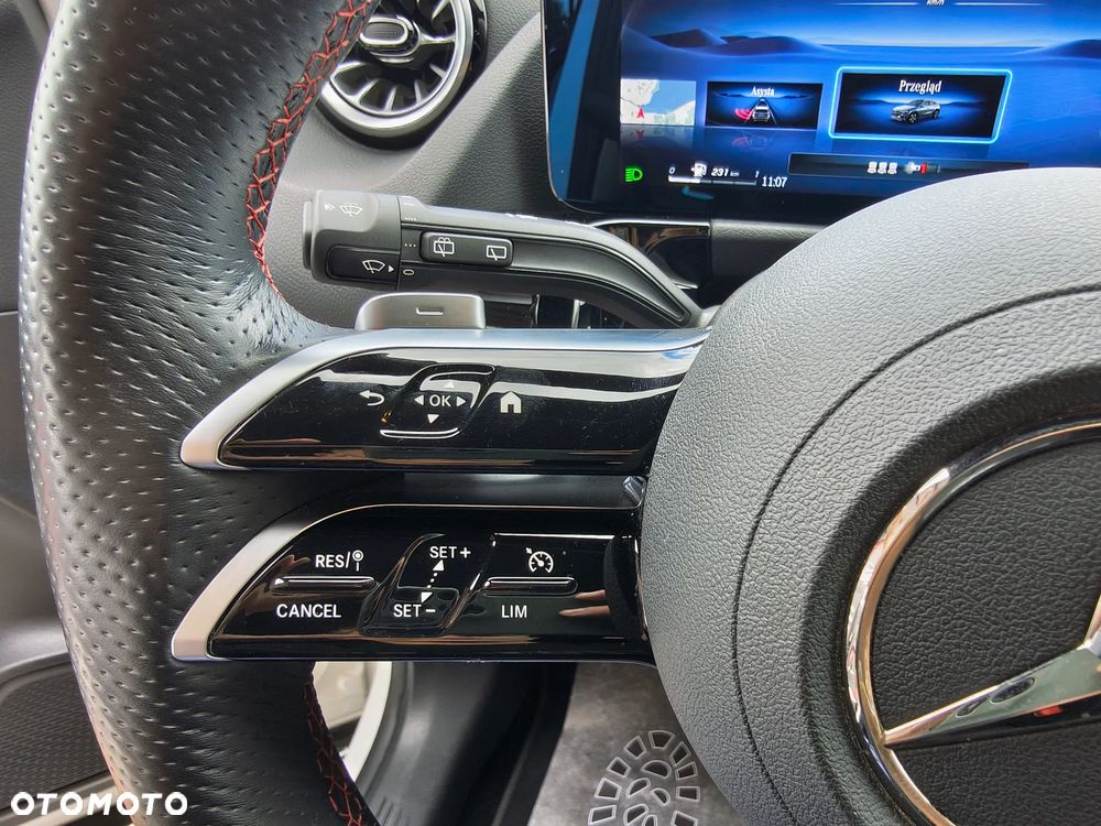 Mercedes-Benz GLA 200 d 8G-DCT Edition AMG Line - 32