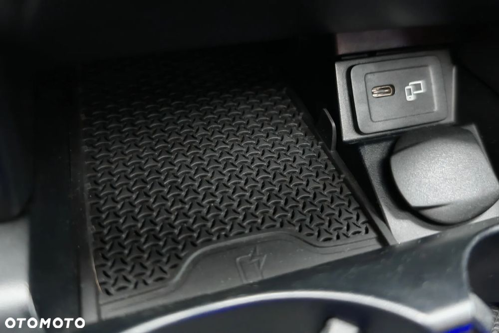 Mercedes-Benz CLS 220 d AMG - 27