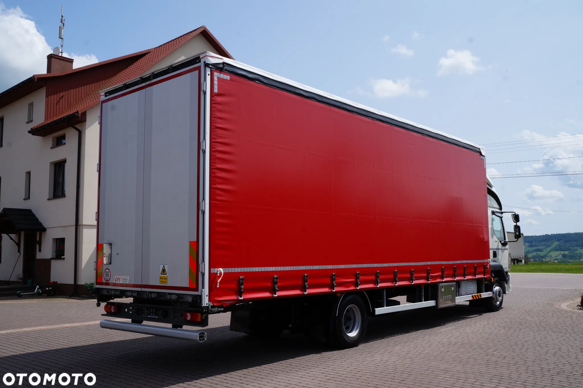 DAF LF 290 EURO 6 FIRANKA DŁ. 8.6m 21 PALET ŁAD 8.250 KG - 4