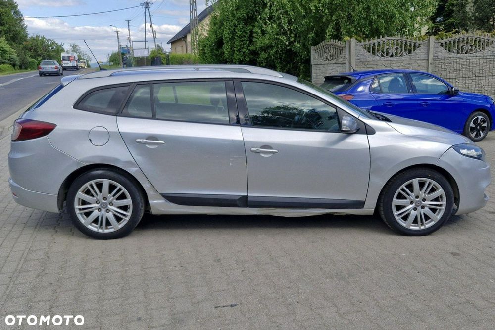Renault Megane Grandtour dCi 130 FAP BOSE Edition - 9