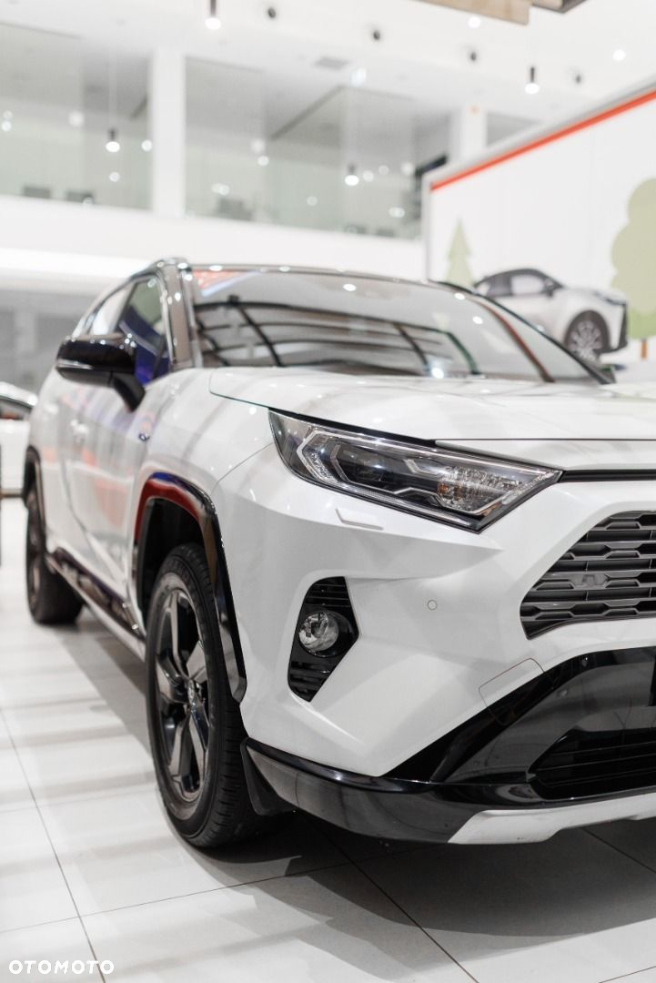 Toyota RAV4 - 15