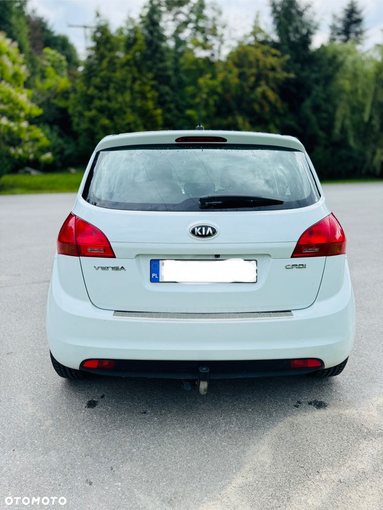 Kia Venga 1.4 CRDi 90 Dream-Team Edition - 6