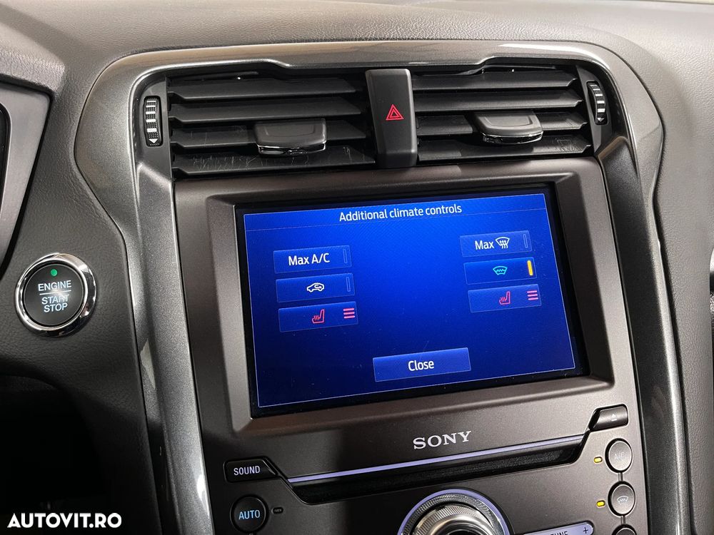 Ford Mondeo 2.0 HEV Titanium - 17