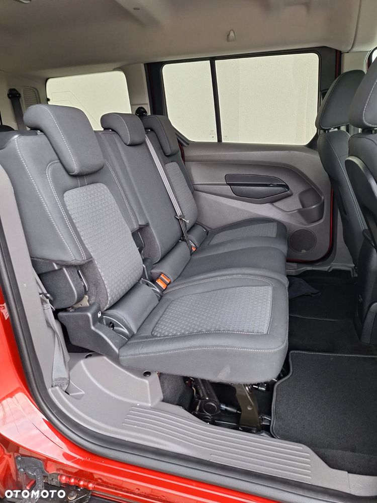 Ford Tourneo Connect 1.5 EcoBlue Titanium - 23