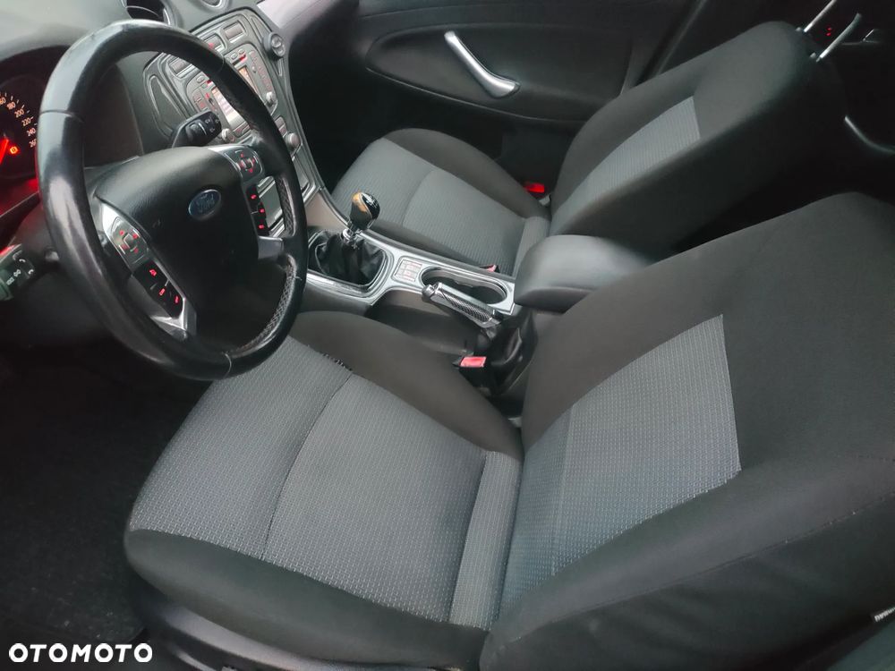 Ford Mondeo 2.0 TDCi EConetic Titanium - 15