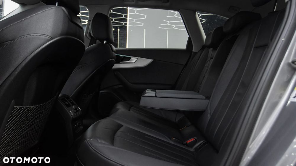 Audi A4 Allroad - 15