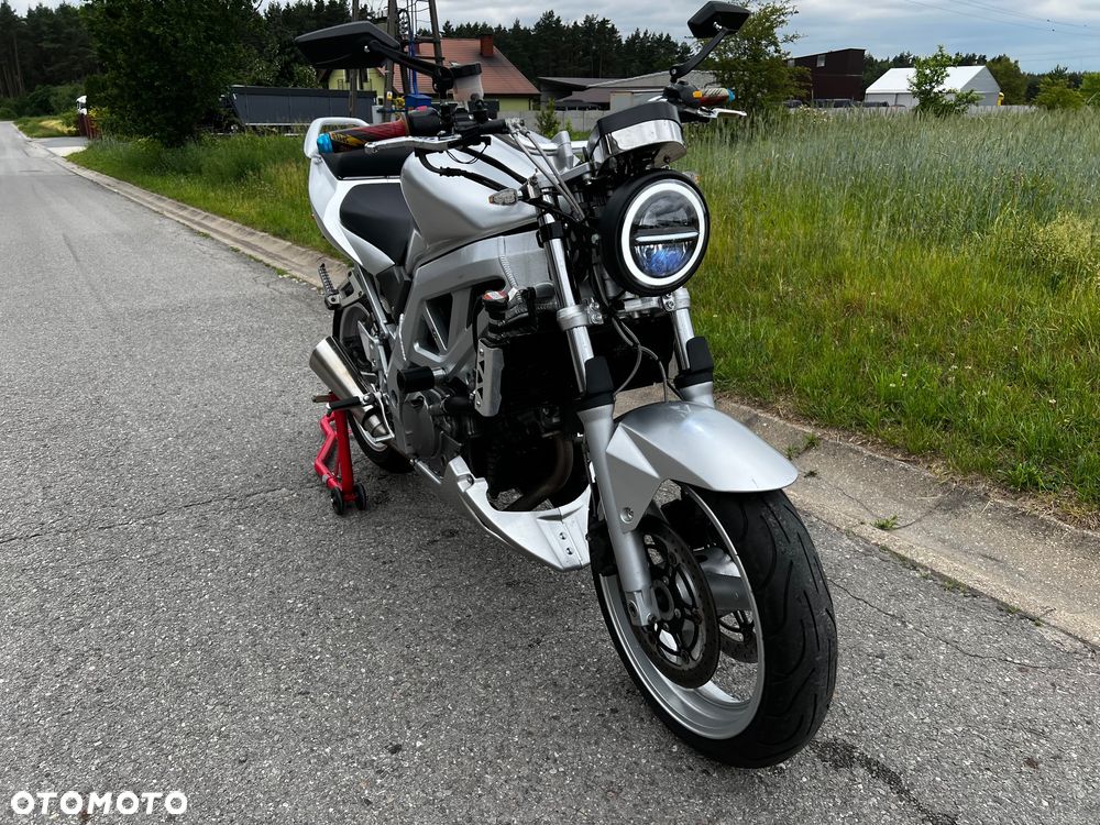 Suzuki SV - 5