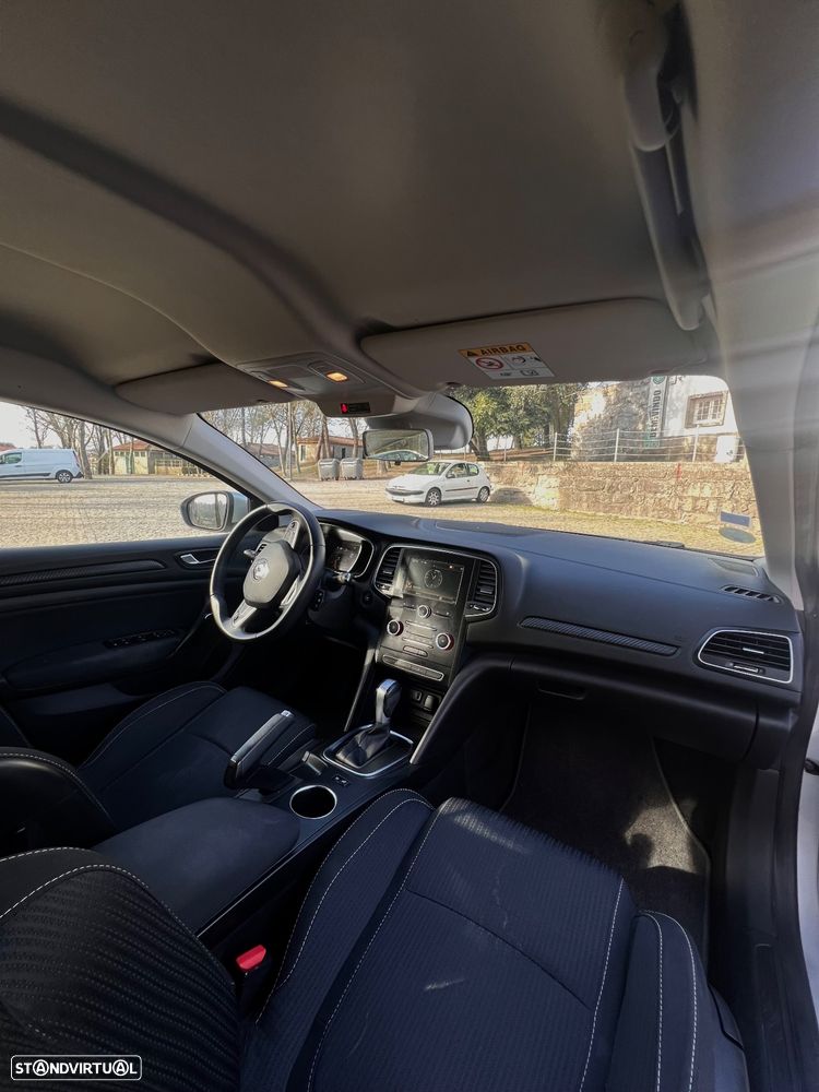 Renault Mégane Sport Tourer BLUE dCi 115 EDC INTENS - 5