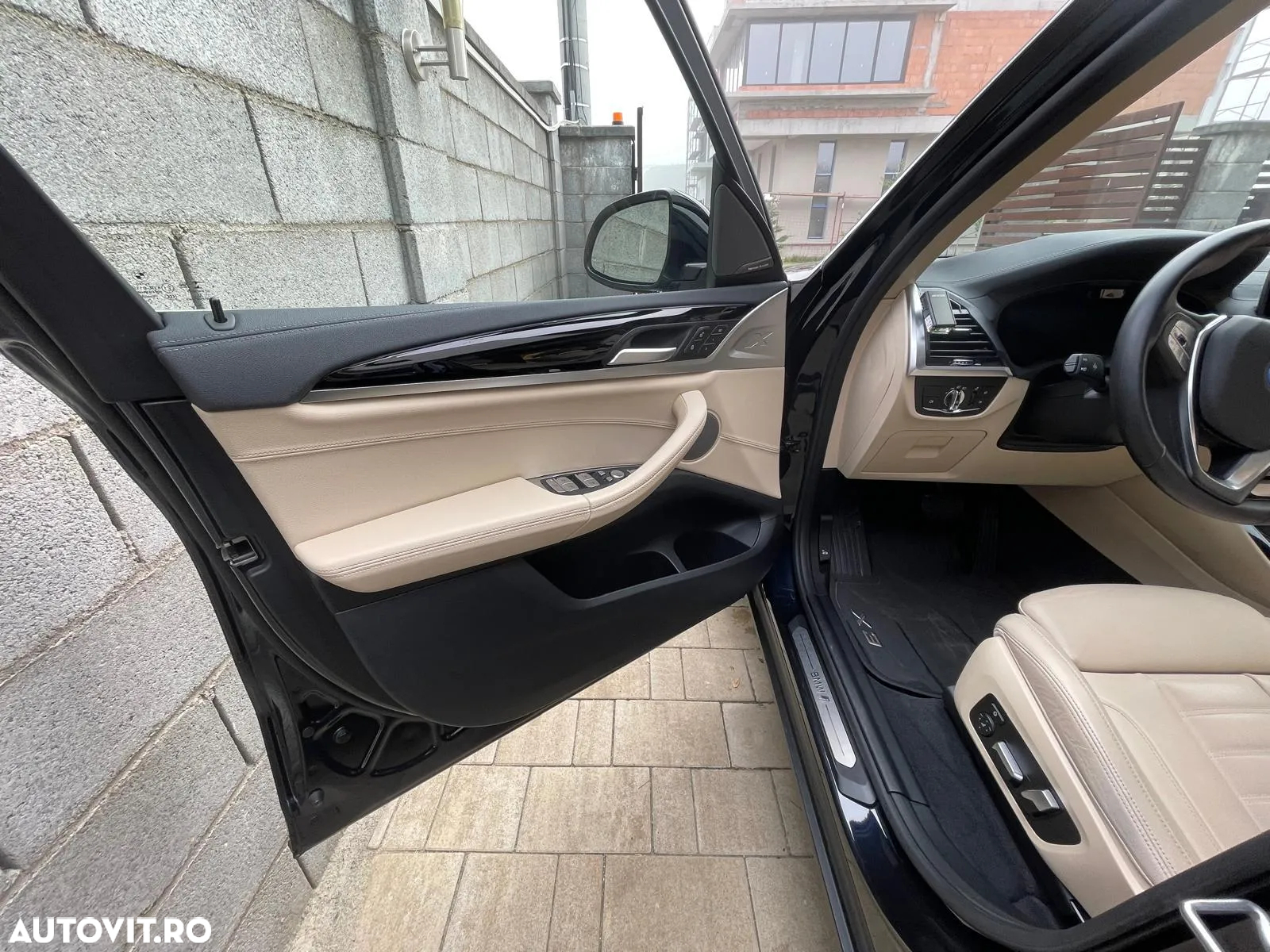 BMW iX3 Standard - 13
