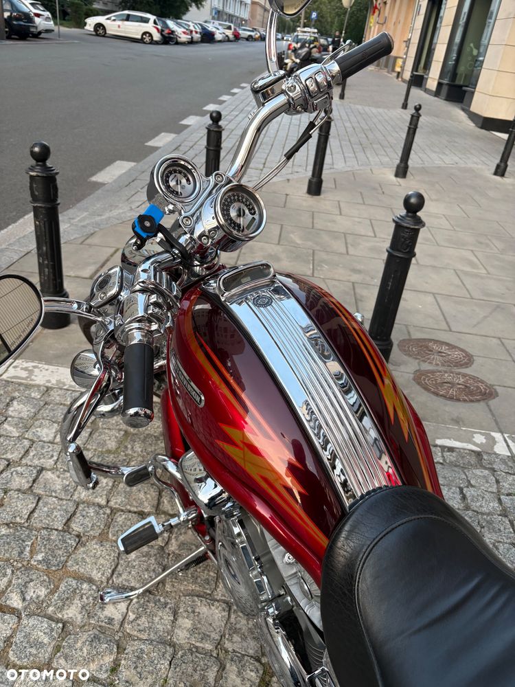 Harley-Davidson Softail V-Rod - 3