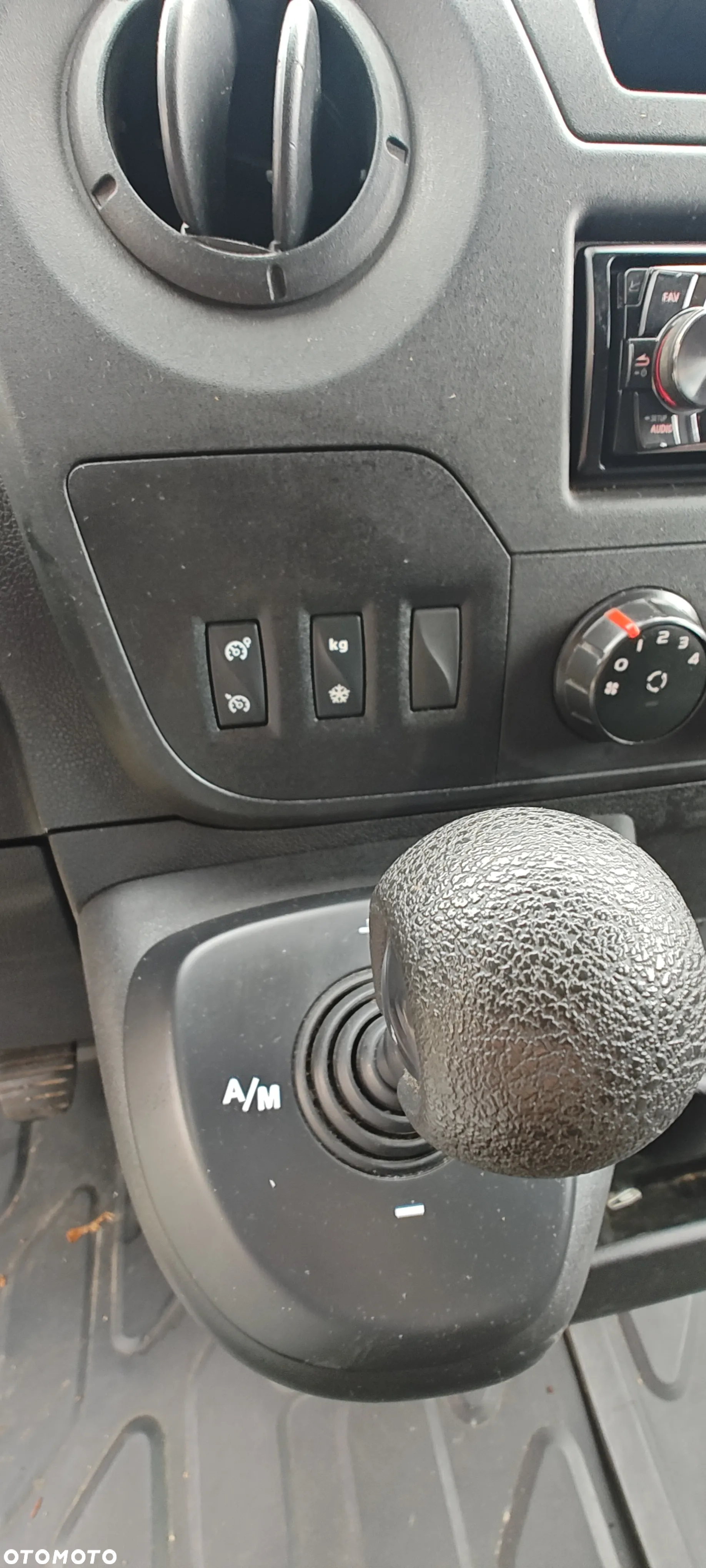 Renault Master - 18