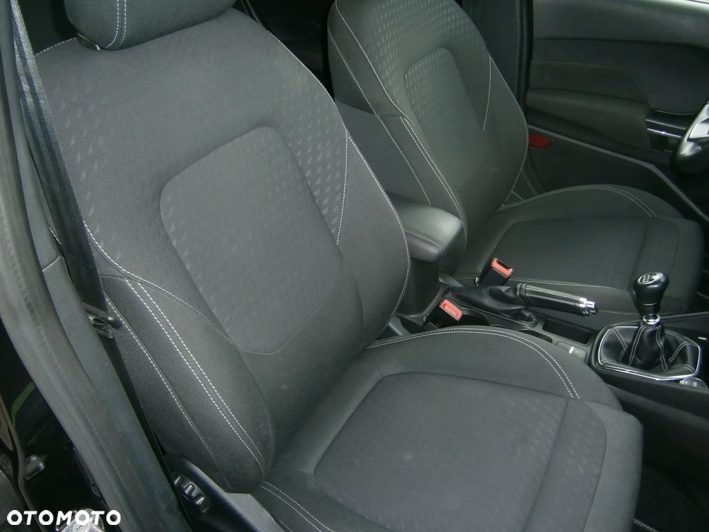Ford Fiesta 1.0 EcoBoost S&S TITANIUM X - 12