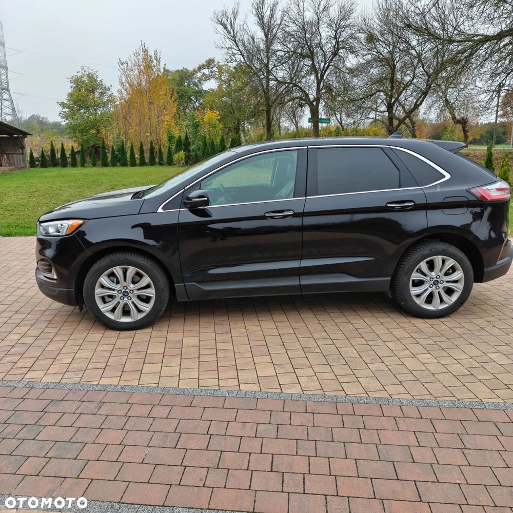 Ford Edge - 2