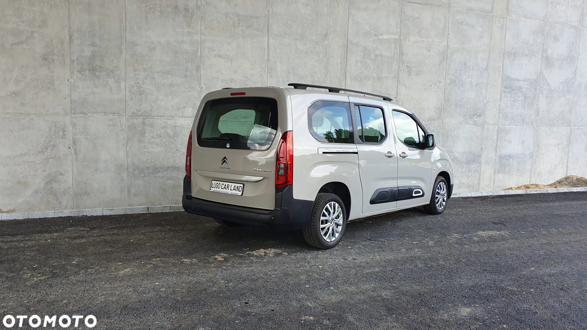 Citroën Berlingo XL PureTech 110 LIVE PACK - 3