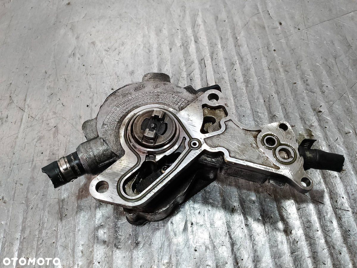 POMPA VACUM AUDI A4 B5 038145209A 1.9 TDI - 1