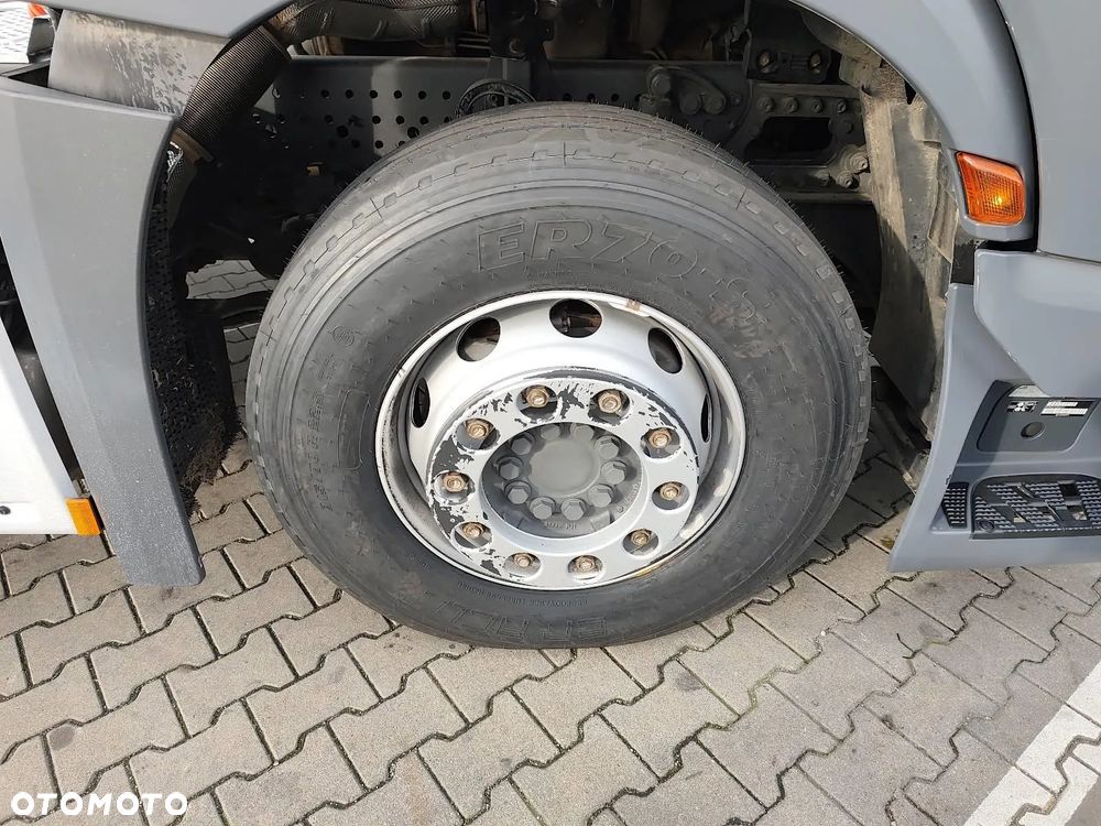 Mercedes-Benz Actros 1845 - 12