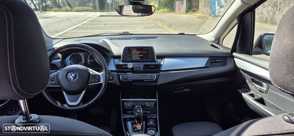 BMW 216 Active Tourer d Line Luxury Auto - 8
