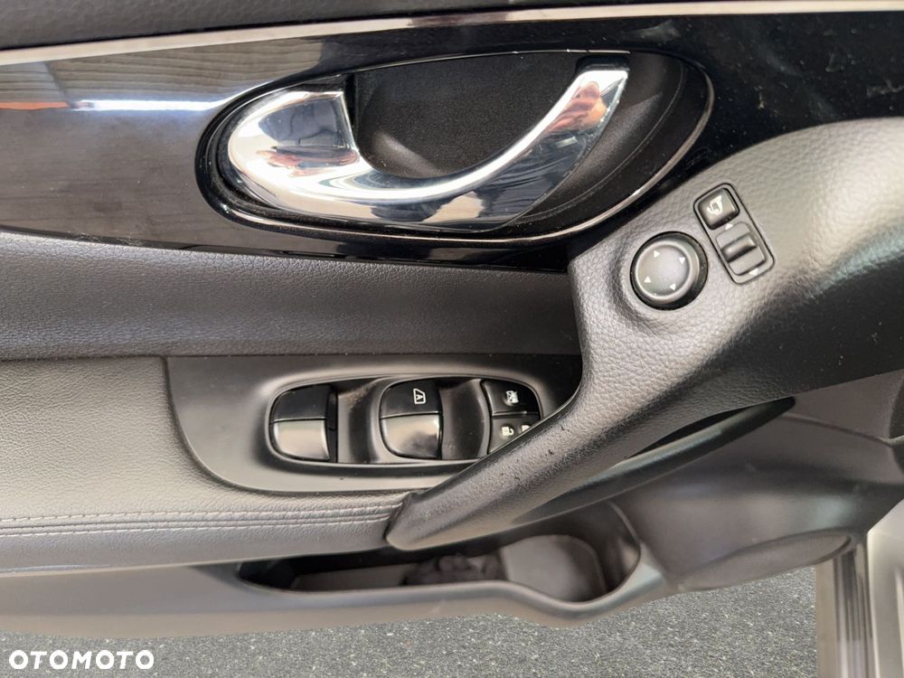 Nissan Qashqai - 15