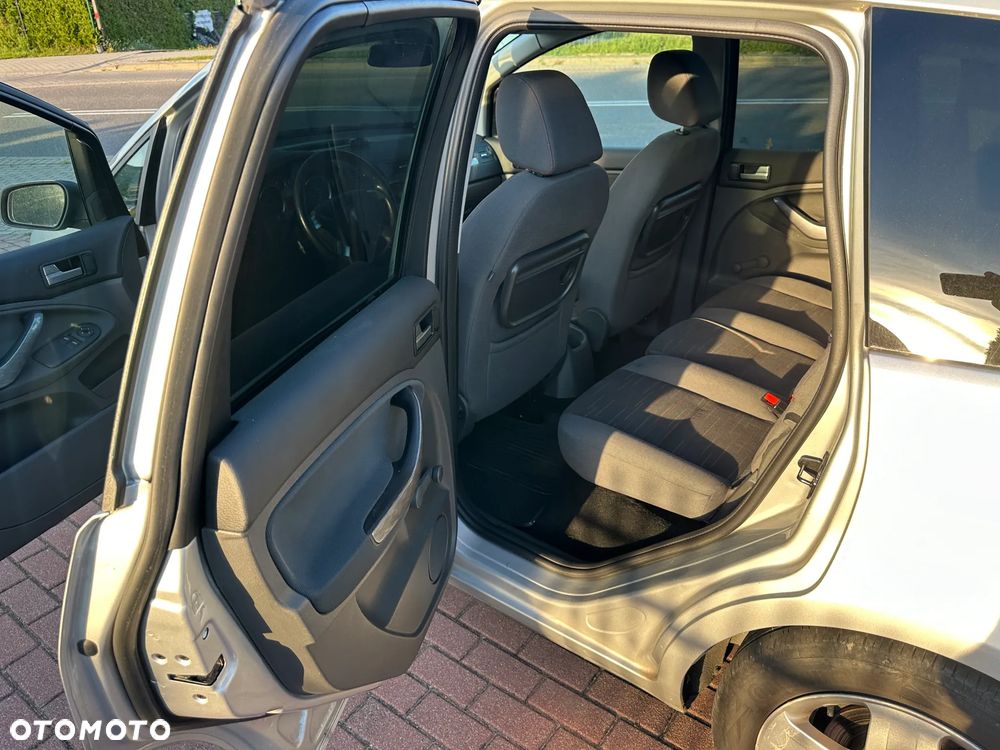 Ford C-MAX - 15