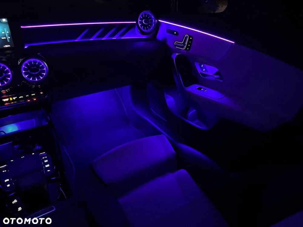 Mercedes-Benz CLA AMG 35 4-Matic 7G-DCT - 33