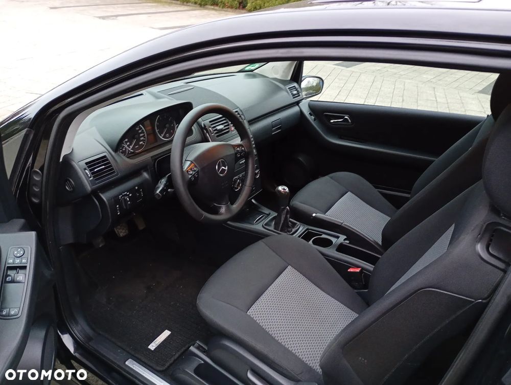 Mercedes-Benz Klasa A 200 Avantgarde Edition 10 - 6