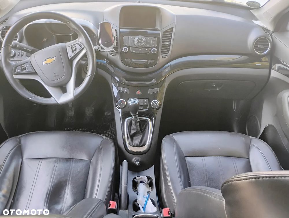 Chevrolet Orlando - 10