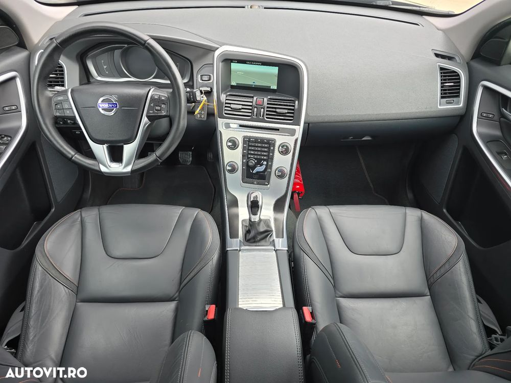 Volvo XC 60 D3 Ocean Race - 5