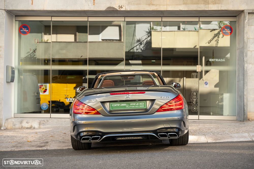 Mercedes-Benz SL 63 AMG - 30