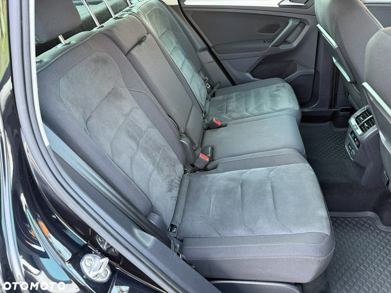 Volkswagen Tiguan - 15