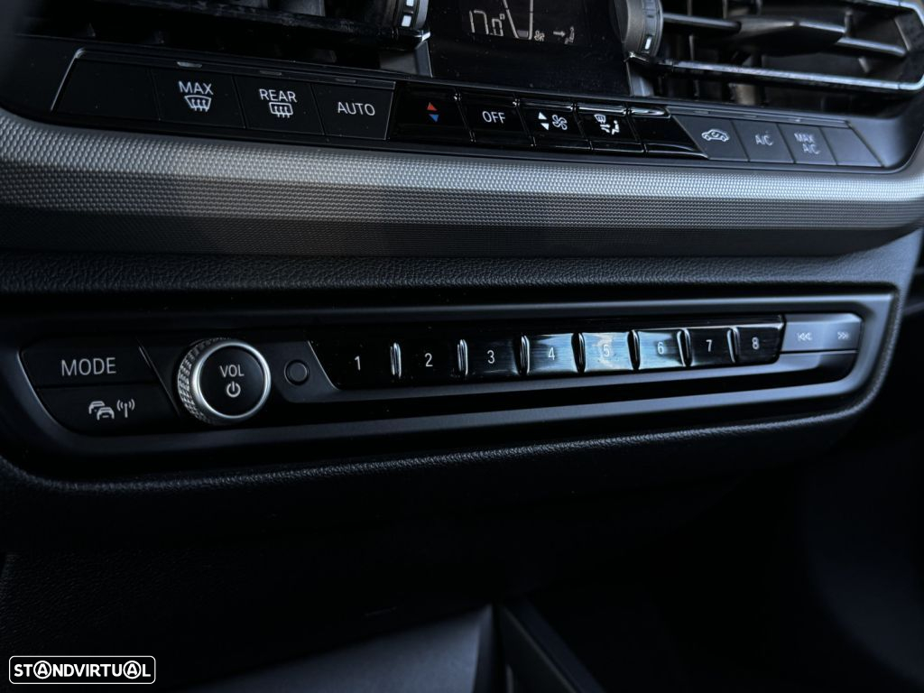 BMW 116 d Corporate Edition - 34